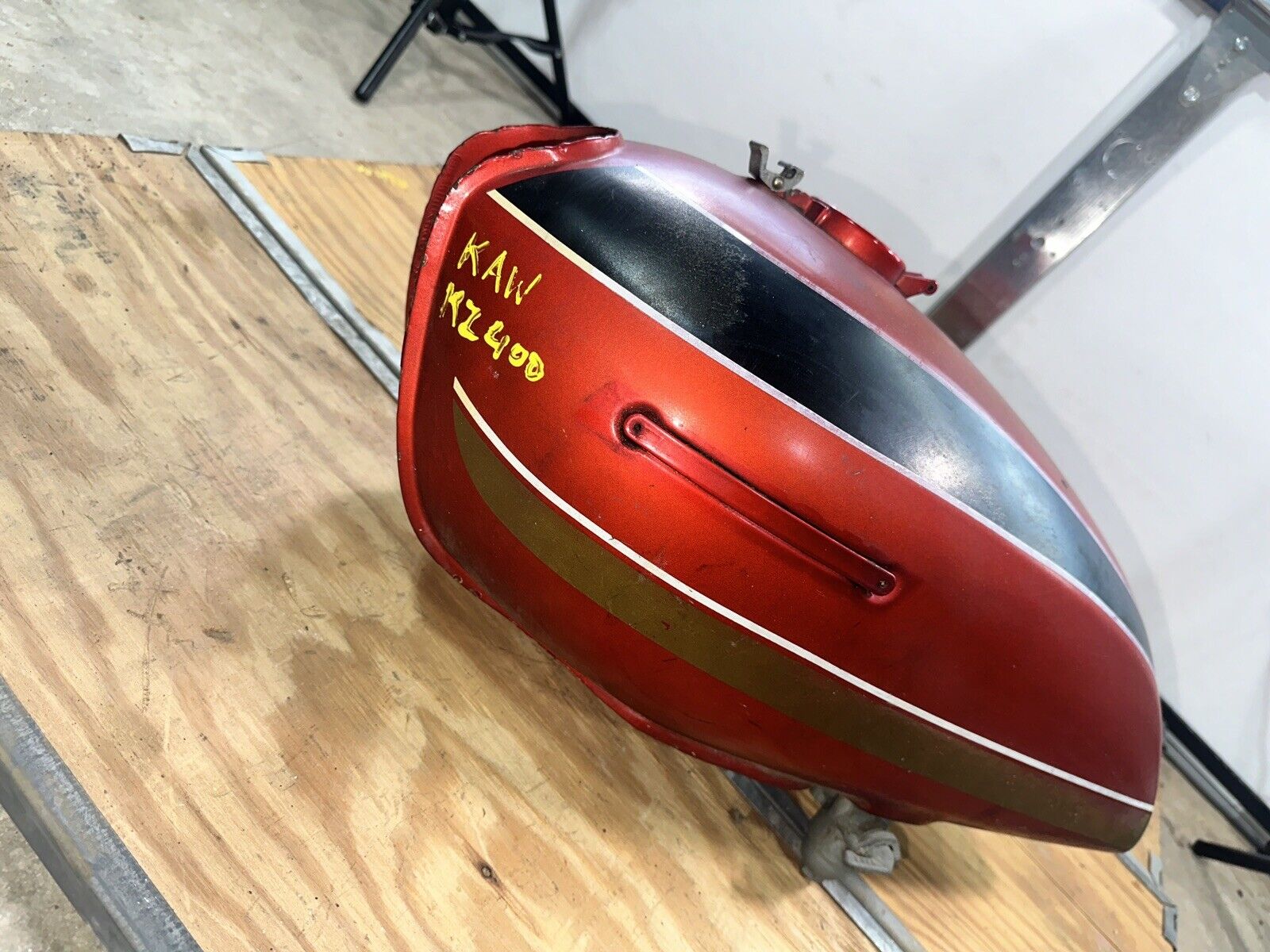 1974-77 Kawasaki KZ400 KZ 400 Gas Tank Fuel