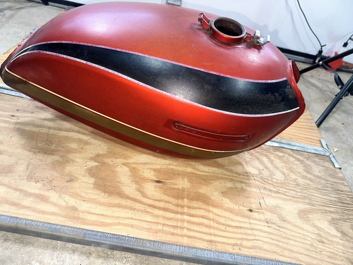 1974-77 Kawasaki KZ400 KZ 400 Gas Tank Fuel