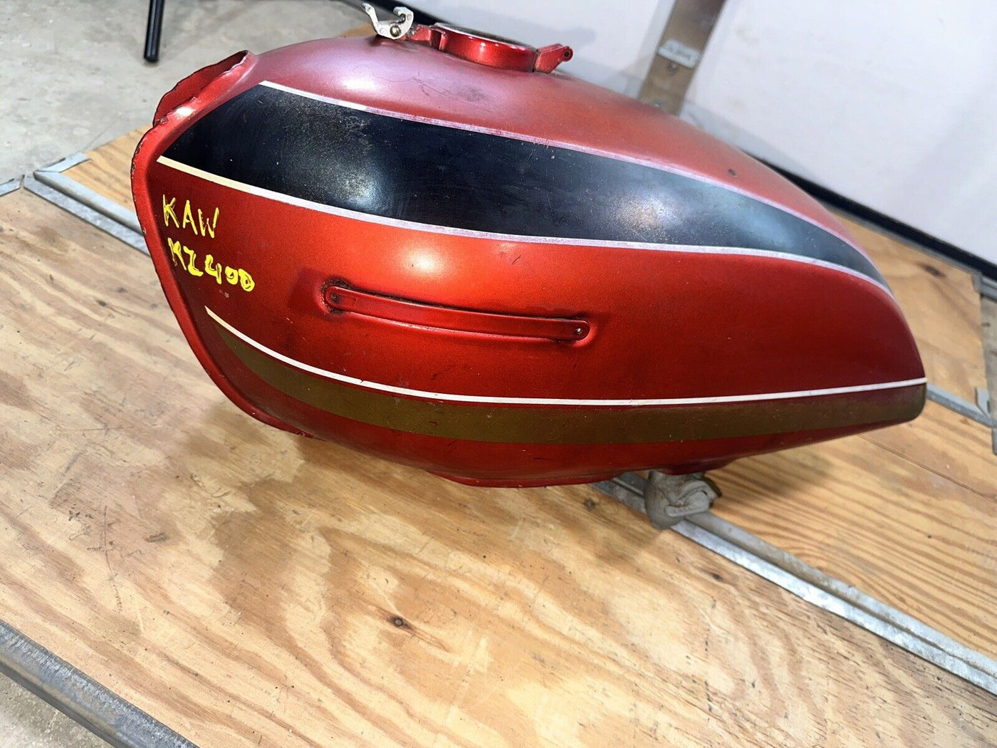 1974-77 Kawasaki KZ400 KZ 400 Gas Tank Fuel