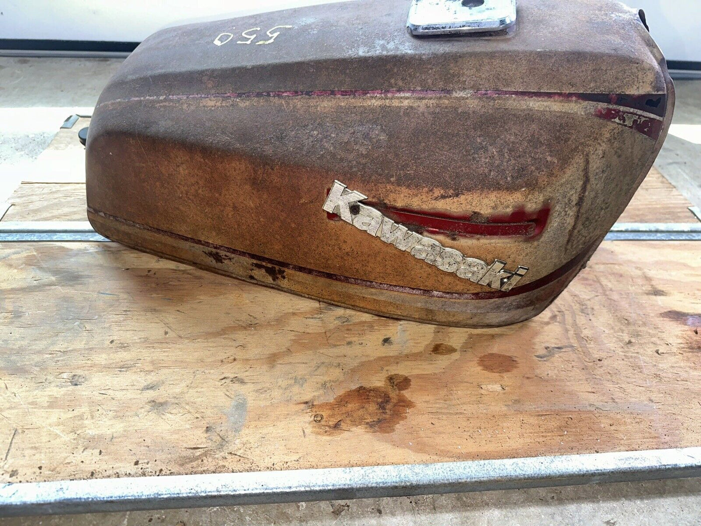 1981 Kawasaki GPZ 550 Gas Tank Fuel Tank