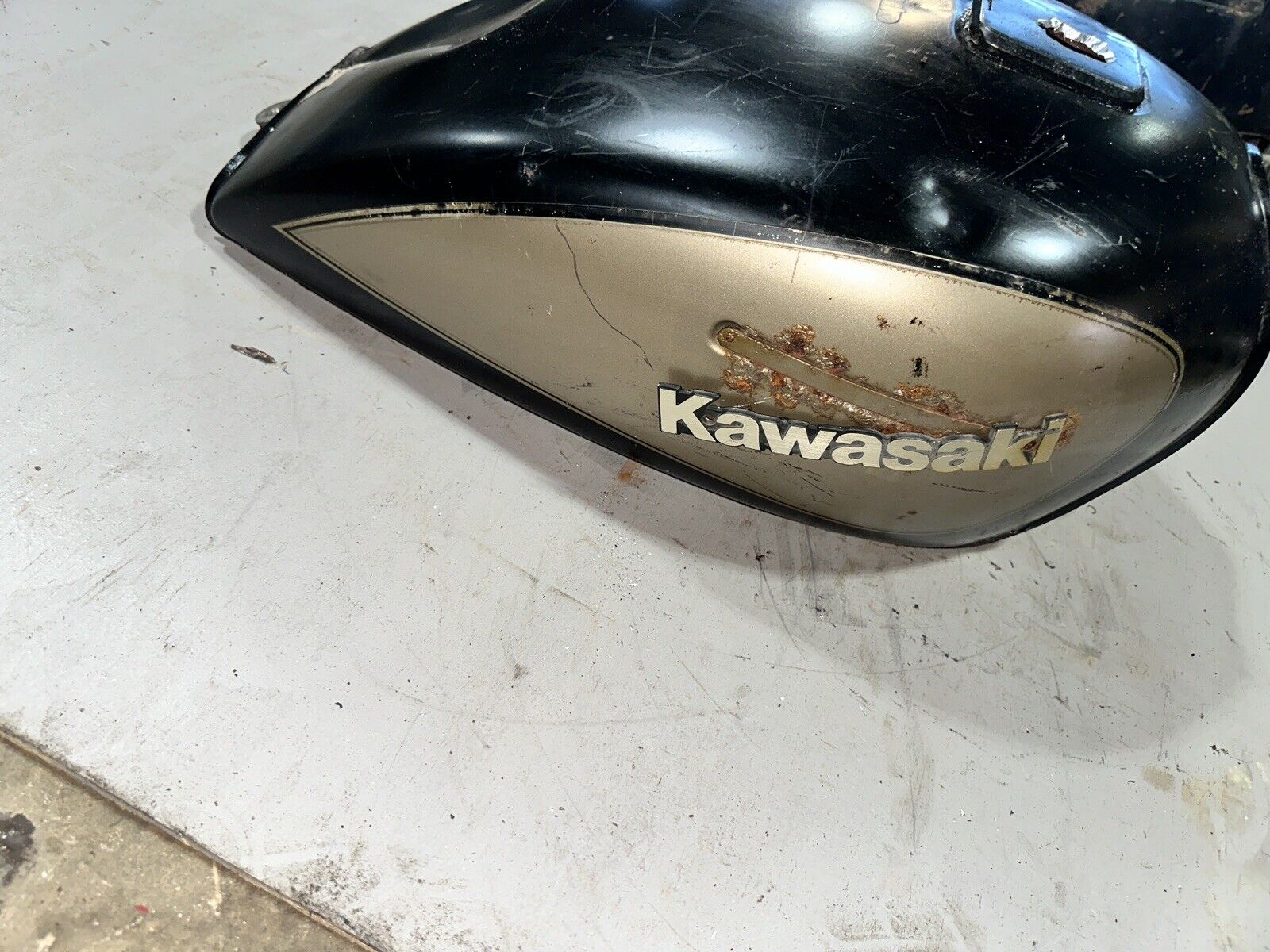 1982 Kawasaki KZ750 KZ750N Specter Gas Tank