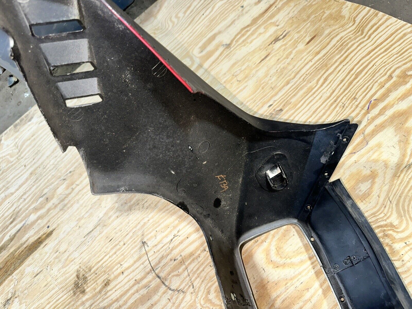 84 Honda VF500 VF 500 F Interceptor Front Fender Fairing Cover Cowl