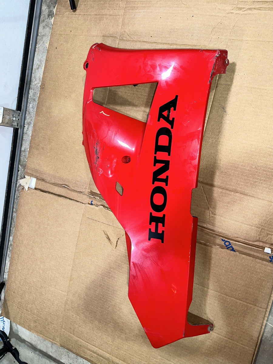 13-18 HONDA CBR600RR RIGHT LOWER BOTTOM BELLY SIDE FAIRING COWL