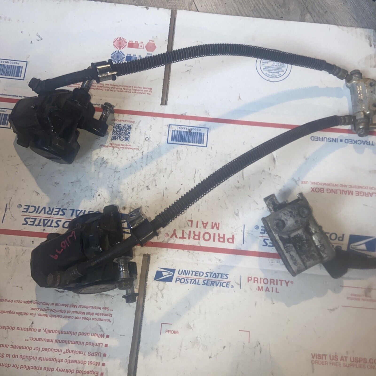 YAMAHA FZ750 BRAKE CALIPER SET PAIR CALIPERS