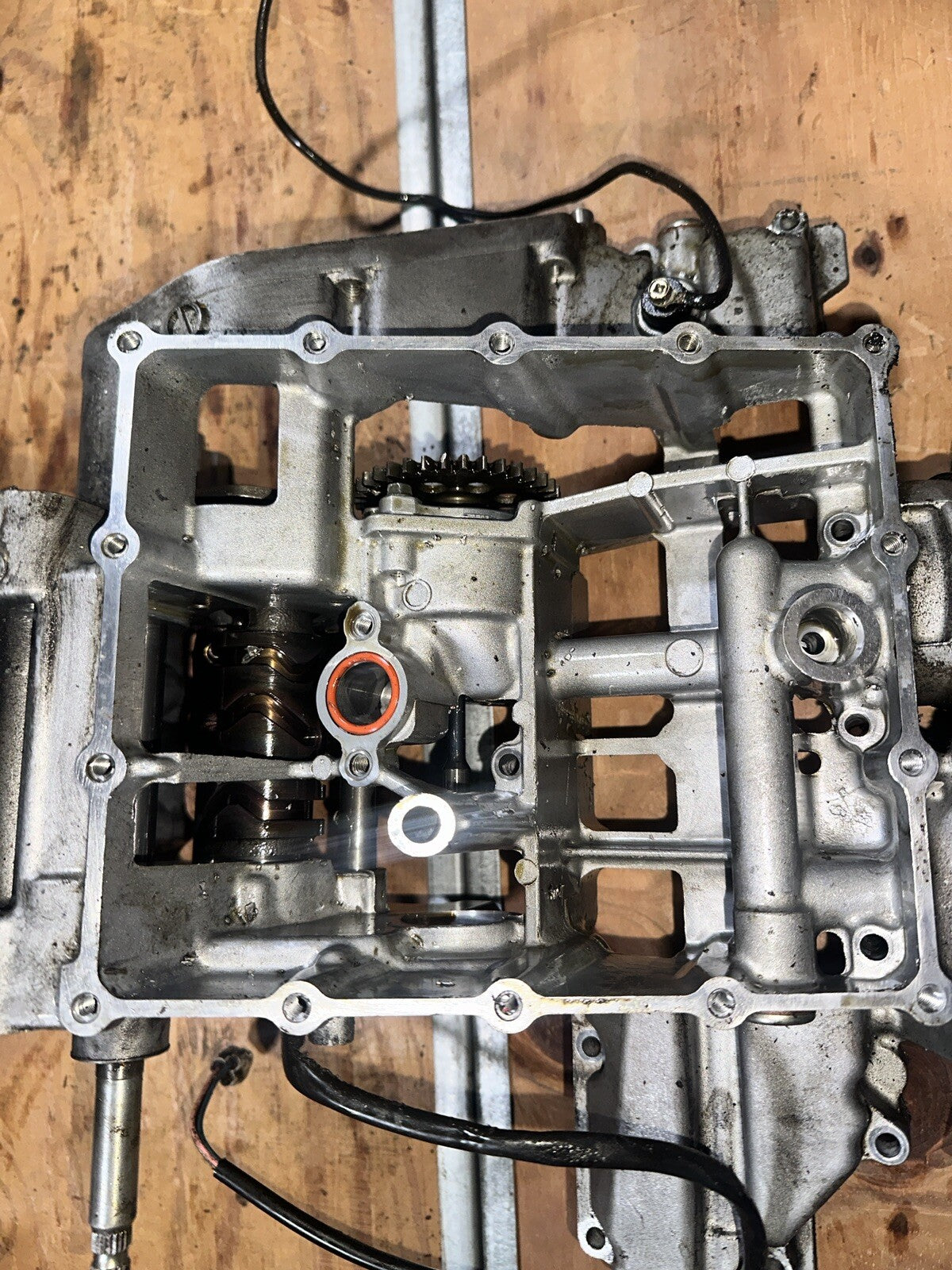 Lower crank case Engine Motor GSXR600 GSXR 600 Suzuki 04 05 K4