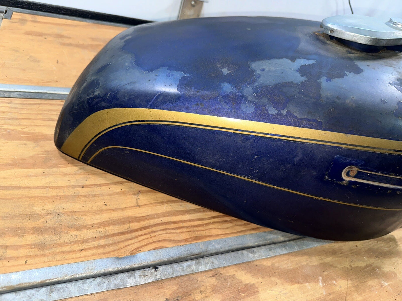 Kawasaki 650 KZ KZ650 Gas Fuel Tank