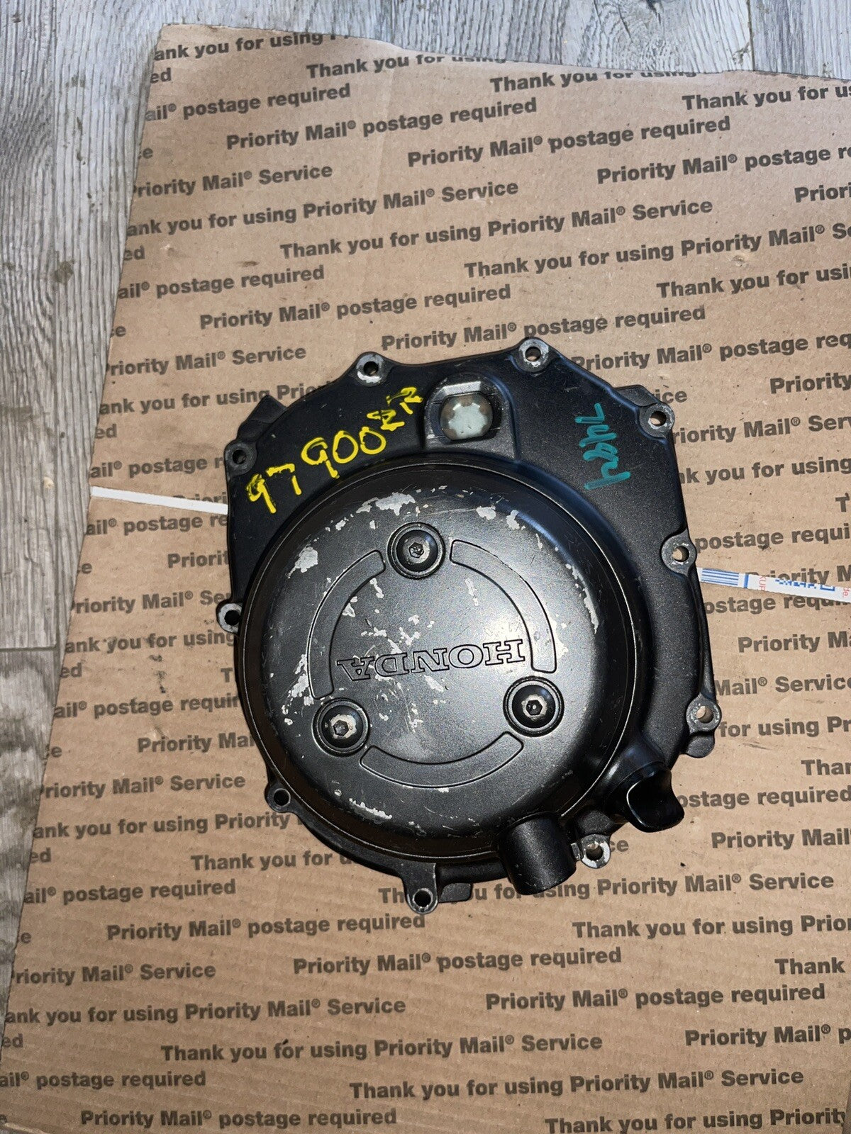 1997 Honda CBR900rr Clutch Cover OEM 11330-MAS-000