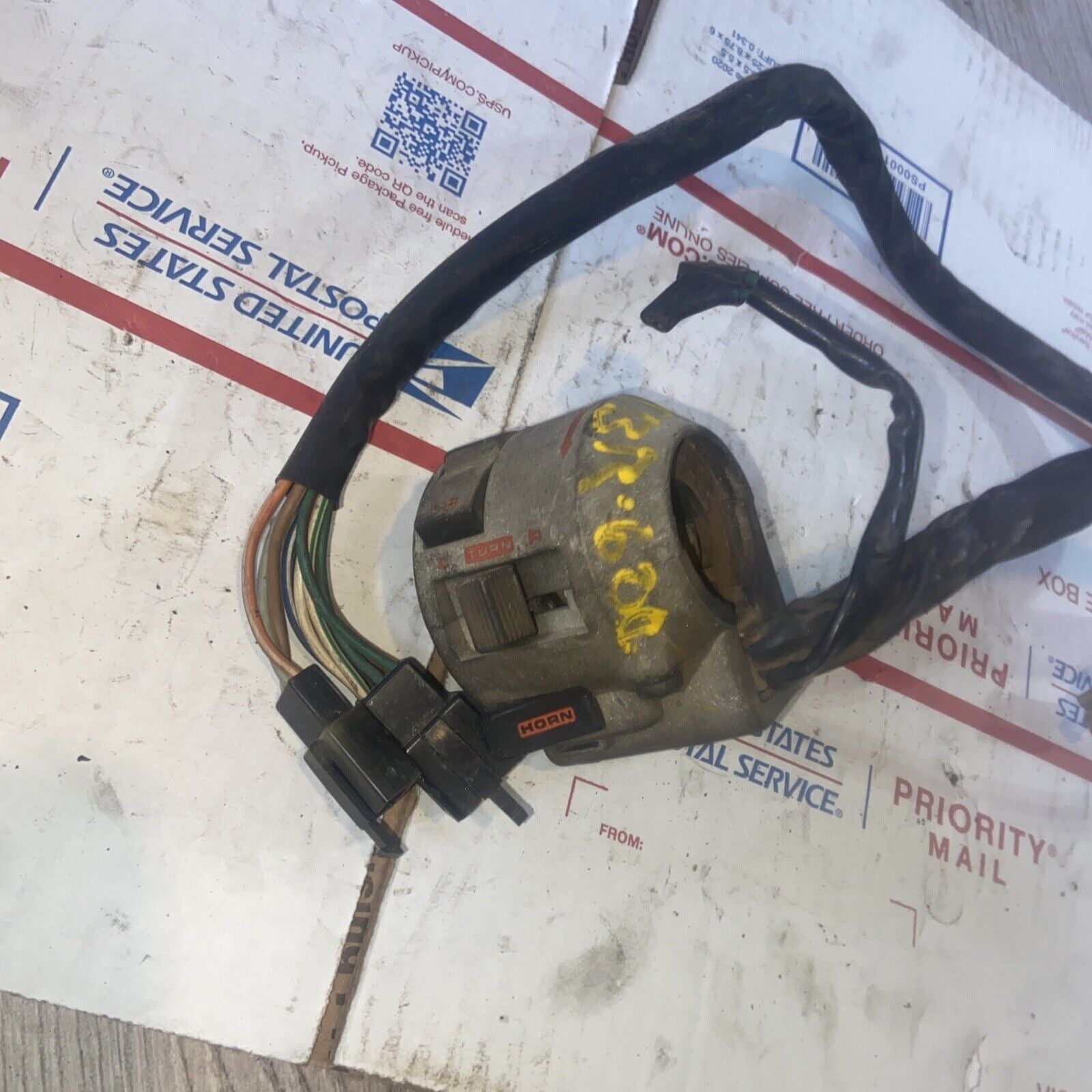 87-89 Honda CBR 600 CBR600 OEM Start Switch Button Choke Turn Signal