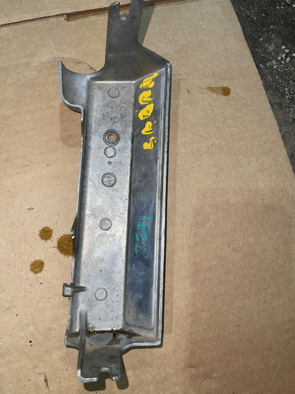 85 Honda VF700 VF 700 Sabre Left Side Radiator Cover Trim