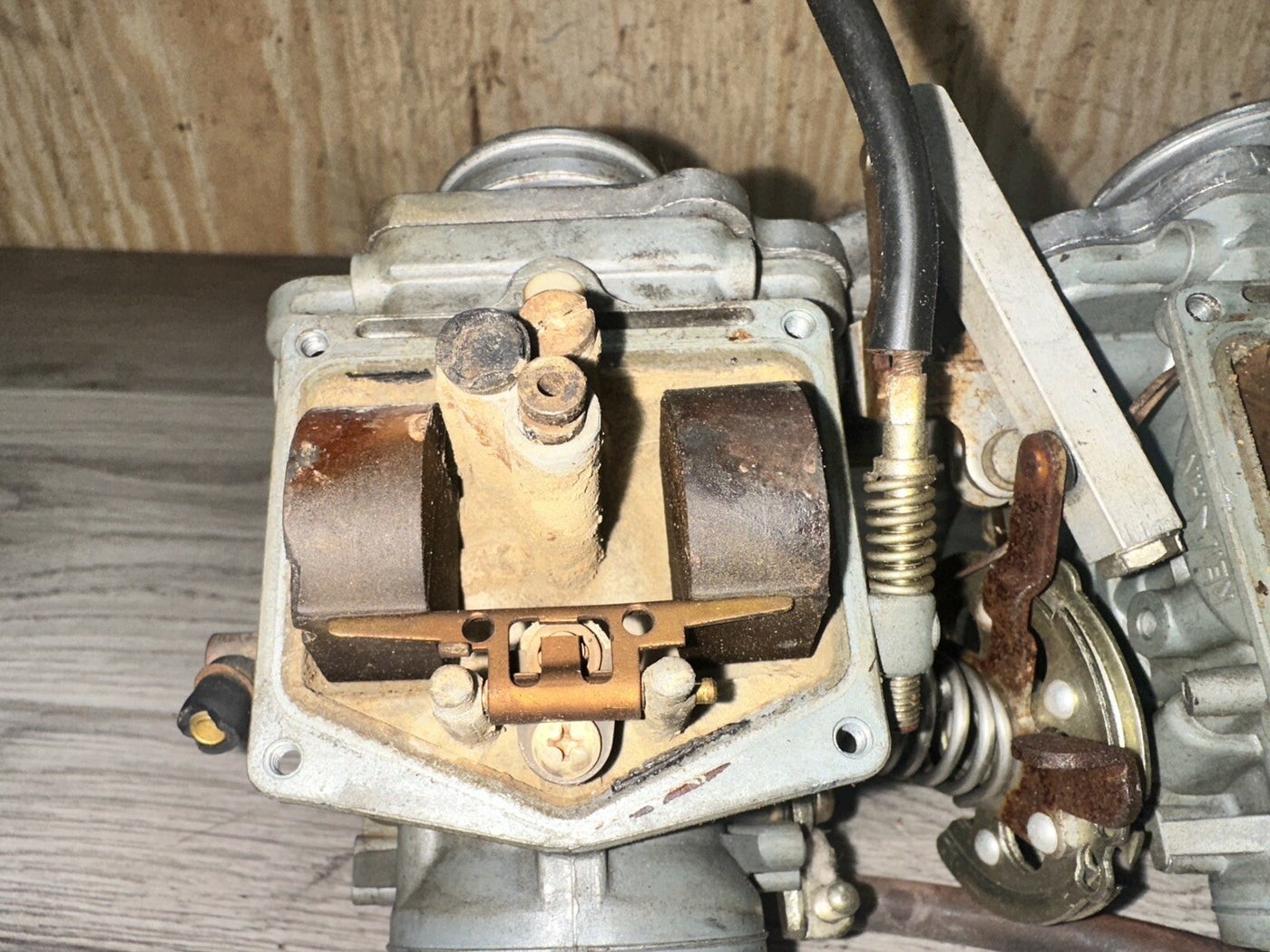 1976 Kawasaki KZ400 Keihin carburetor carbs Needs Rebuilding MISSING SPRINGS