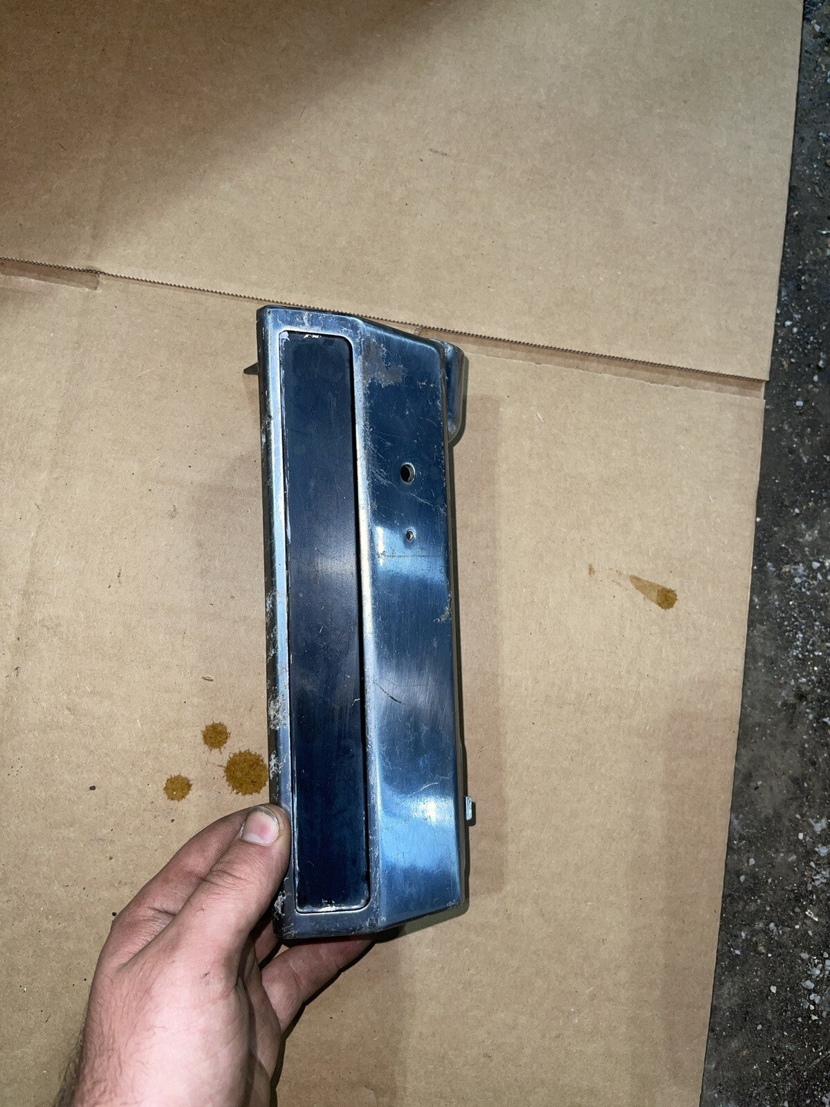 85 Honda VF700 VF 700 Sabre Left Side Radiator Cover Trim
