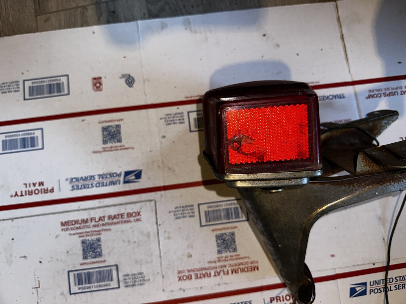 Tail Lamp Stop Brake Light - Honda CB350 CB450 CB400F CB550 CB750
