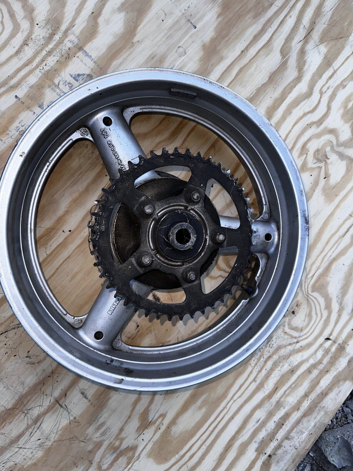 2003 - 2009 SUZUKI SV650 REAR WHEEL RIM 17x4.5