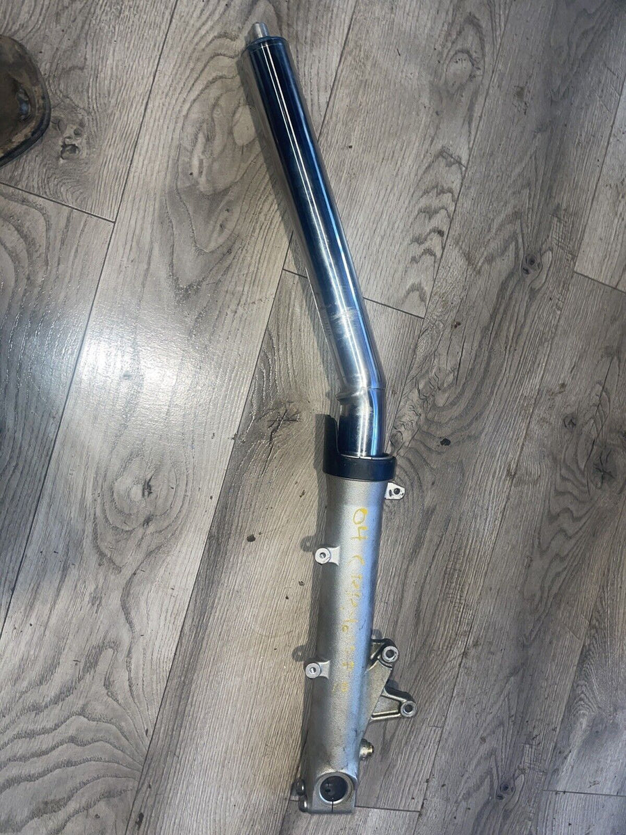 04 Cbr 600 left fork bent