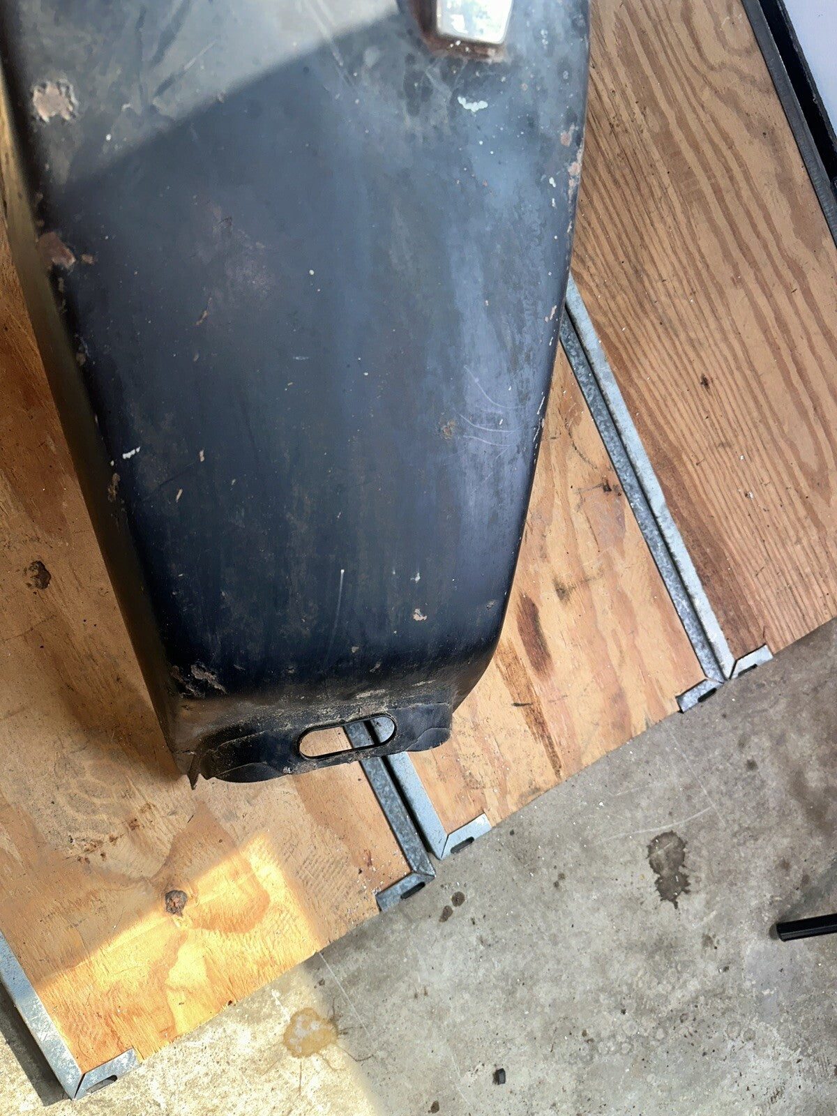 1982 Yamaha XV920 Virago Gas Tank Fuel Cell Petrol Reservoir OEM