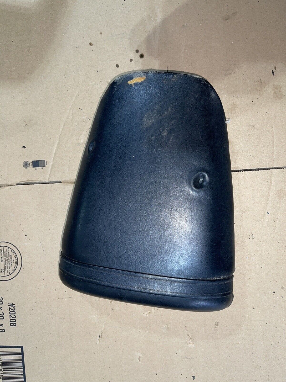 98-99 HONDA CBR900RR CBR900 CBR 900 OEM REAR BACK PASSENGER TANDEM SEAT PAD