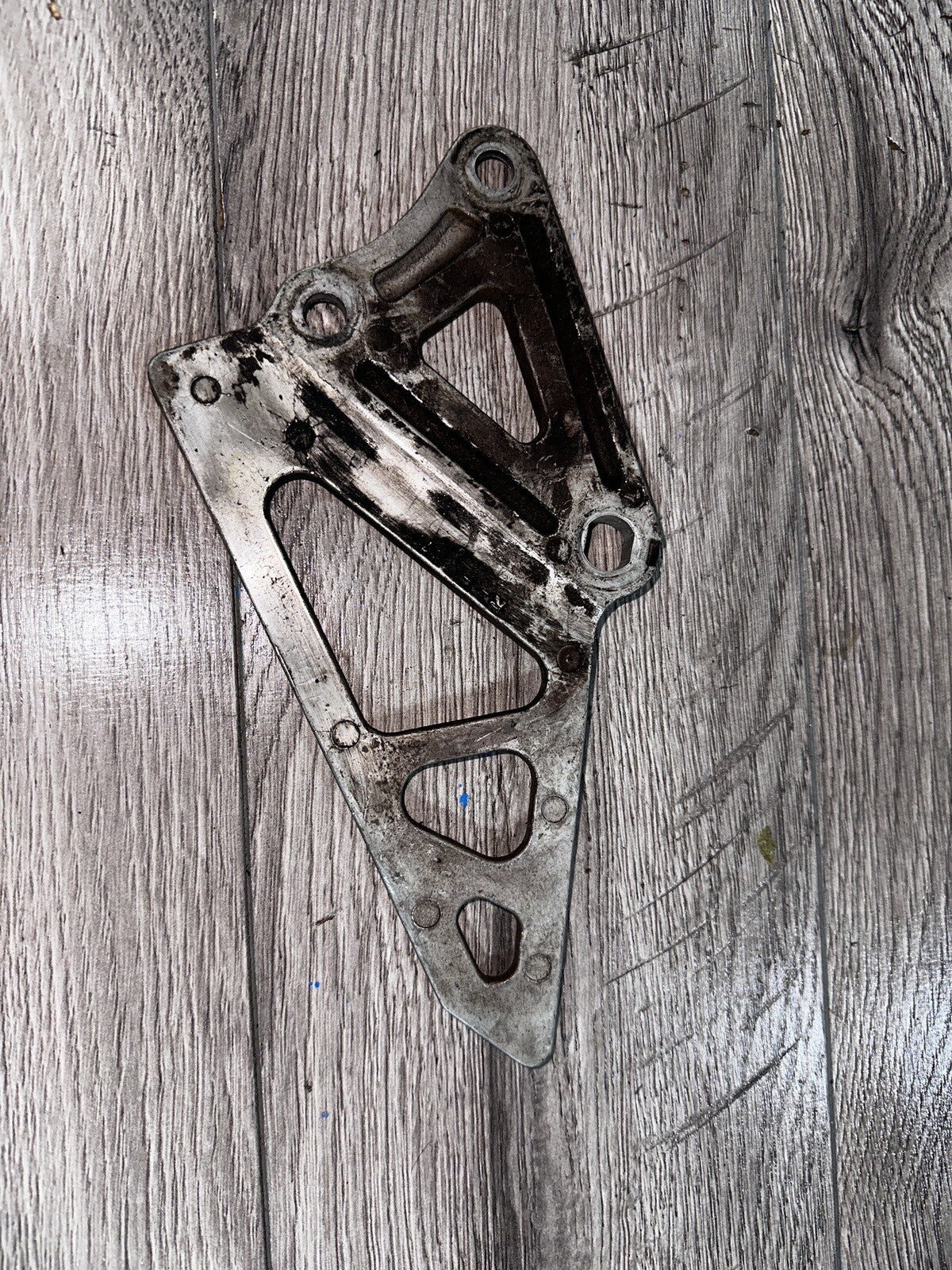 91-92 Suzuki Gsxr 750 Passenger Side Rearset Bracket