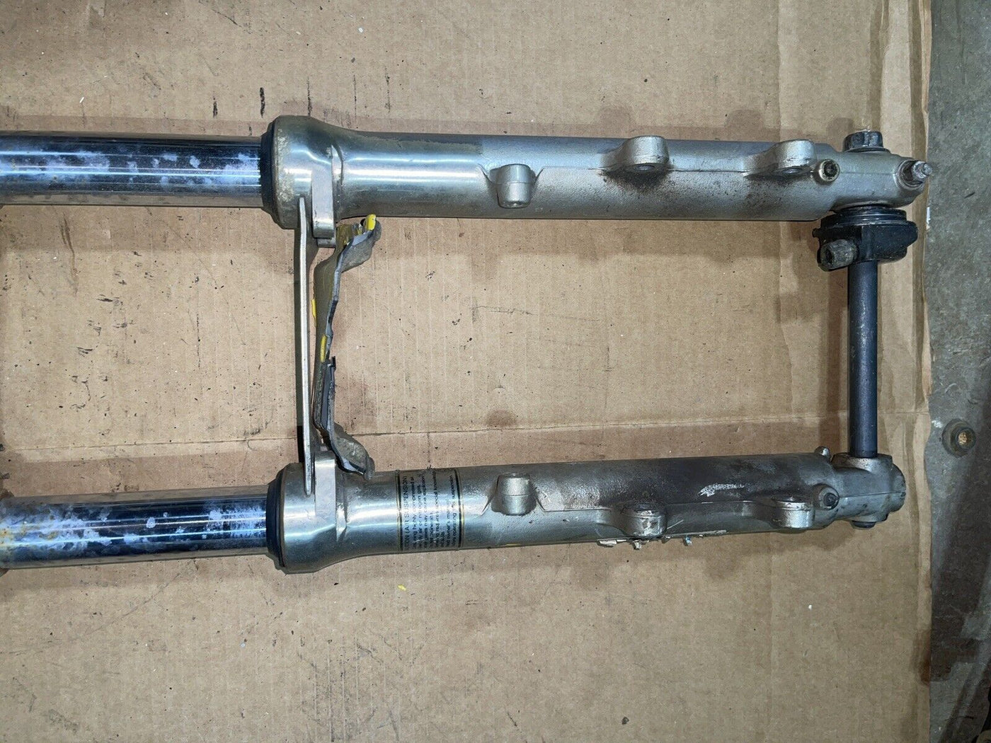 YAMAHA 1988 FZ600 FZ600U OEM FRONT FORKS SHOCK SUSPENSION SET PAIR