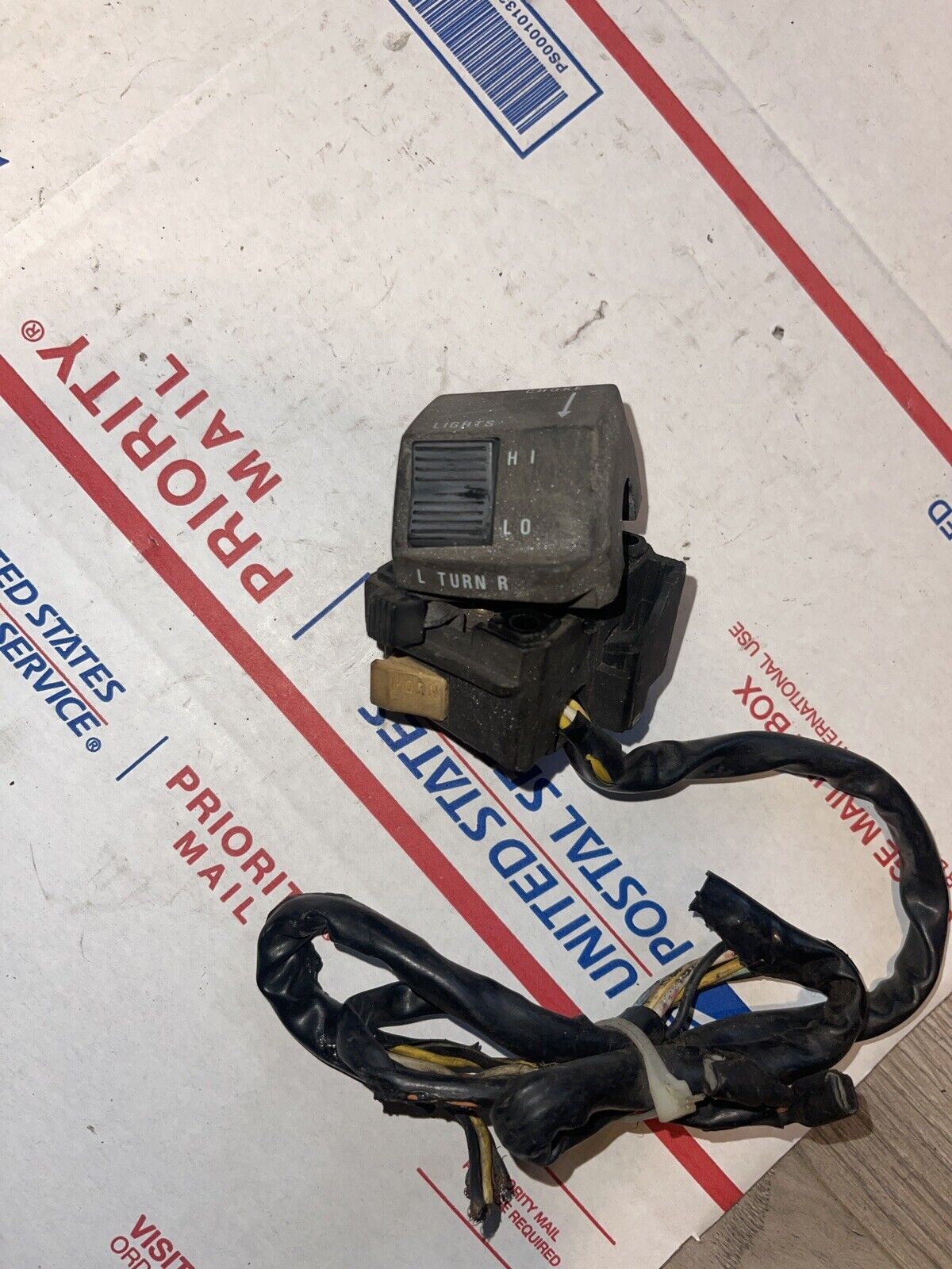 Left Side Handlebar Switch 86-90 GSXR750 High/Low Turn Signal Pod 86-90 GSXR1100