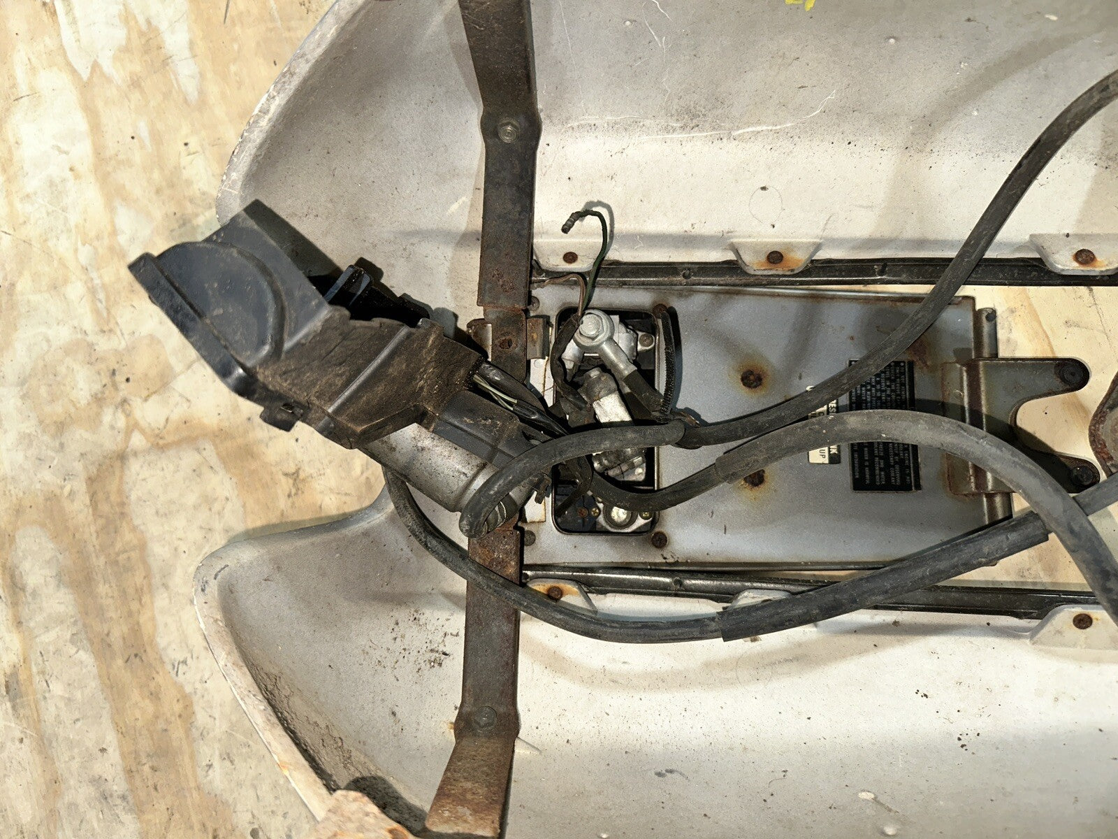 1982 HONDA GOLDWING 1100 ASPENCADE FAUX GAS TANK COVER TRIM PANELCOWL FAIRING