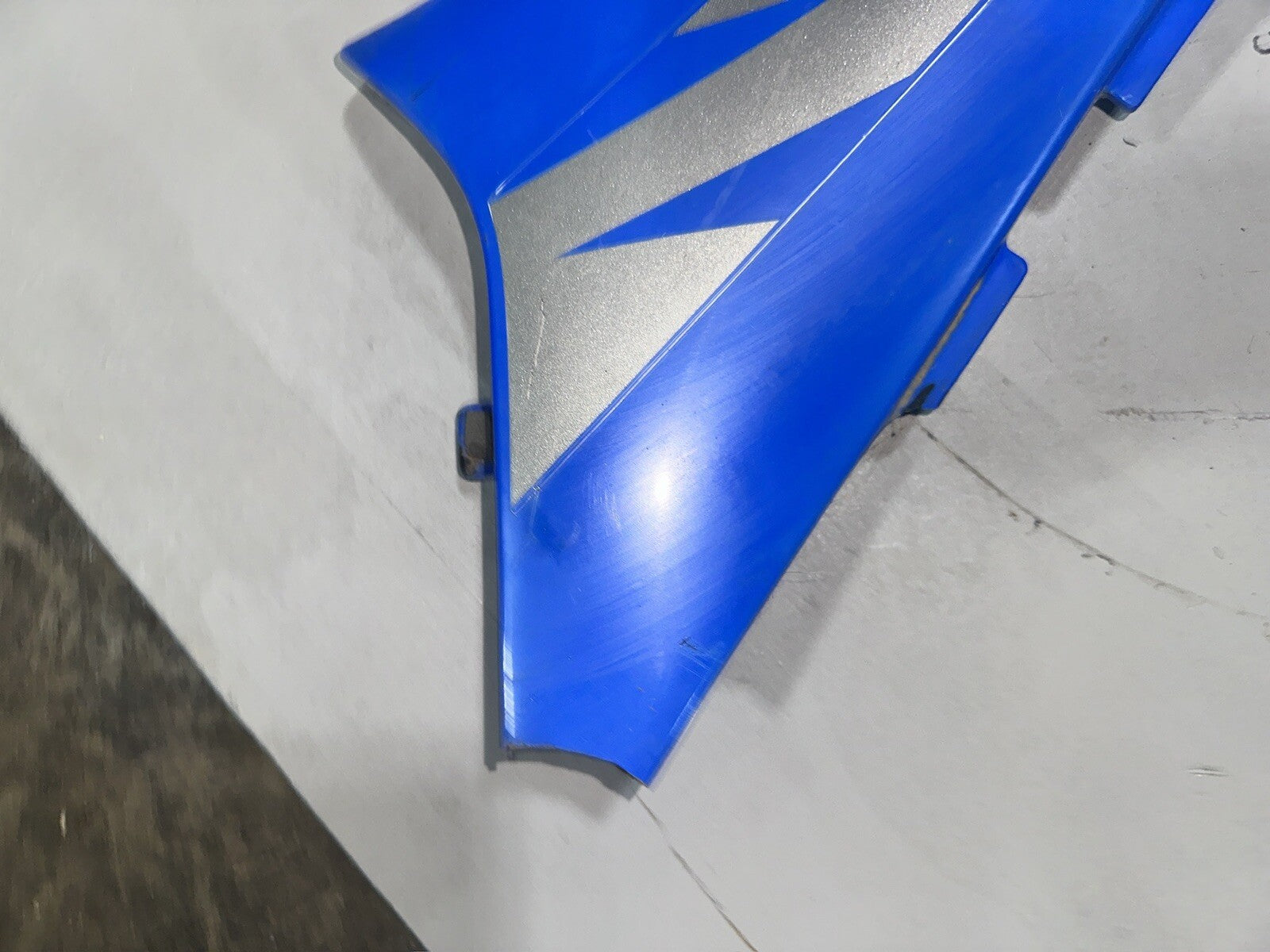 92-97 YAMAHA SECA II 600 XJ600S RIGHT REAR BACK TAIL FAIRING COWL SHROUD