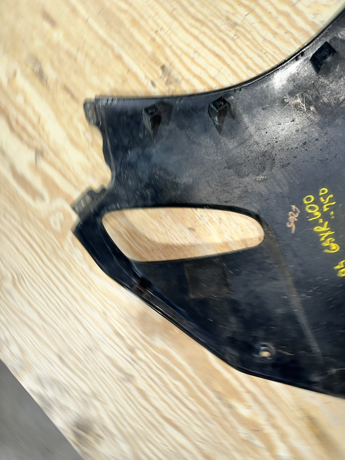 92 93 SUZUKI GSXR 600 750 LEFT SIDE LOWER FAIRING COWL OEM 94481-17E0