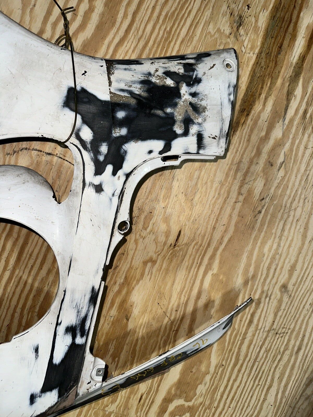 95-98 HONDA CBR600F3 LEFT MID UPPER SIDE FAIRING COWL PLASTIC