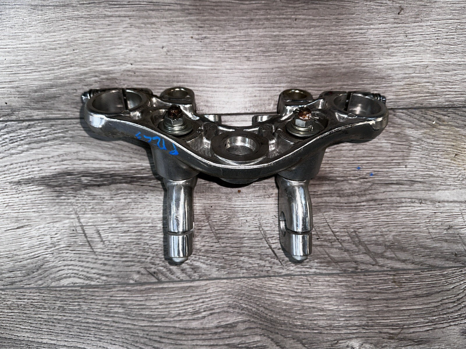 YAMAHA 85 XV1000 VIRAGO UPPER TRIPLE TREE  2AE-23340-30-00 XV 1000 jh