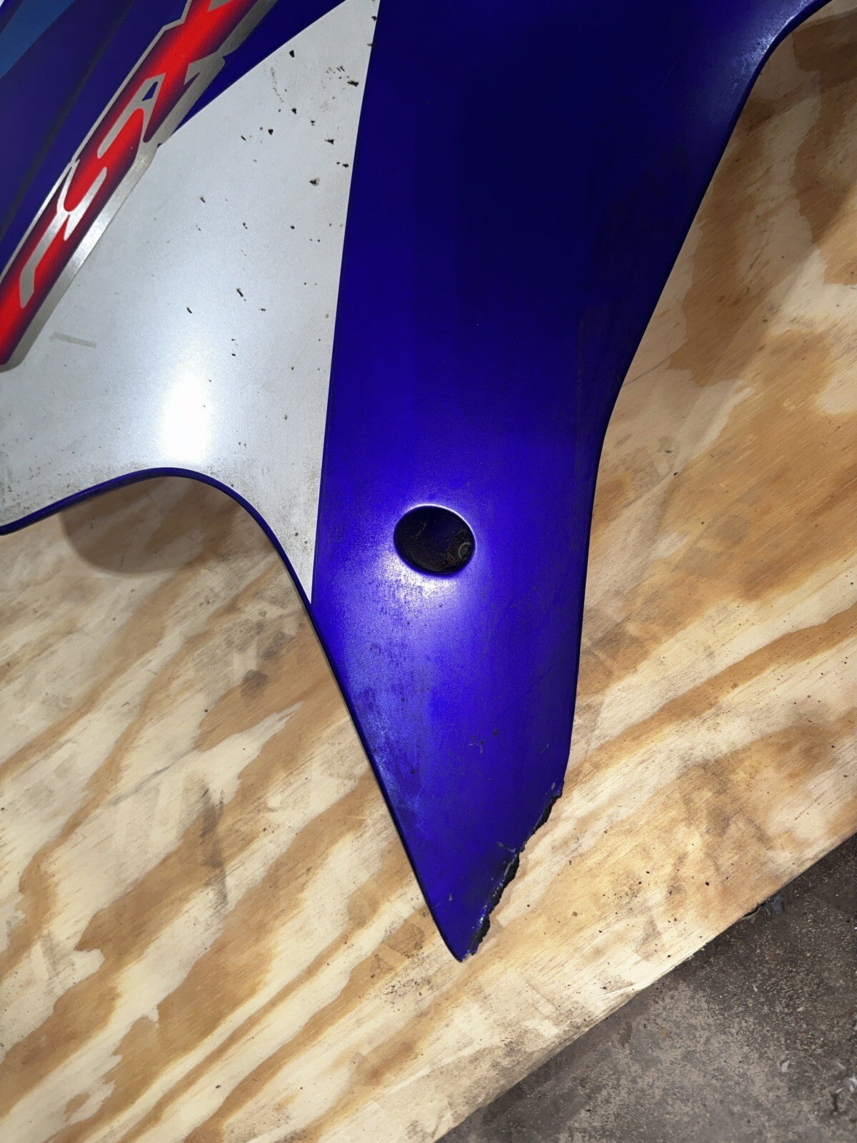 93-98 Suzuki GSXR1100 RIGHT Lower Mid Upper Side Fairing Cowl