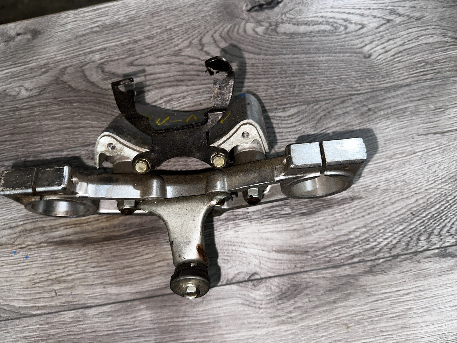 85-07 Yamaha Vmax VMX1200 Top Upper Triple Tree Clamp