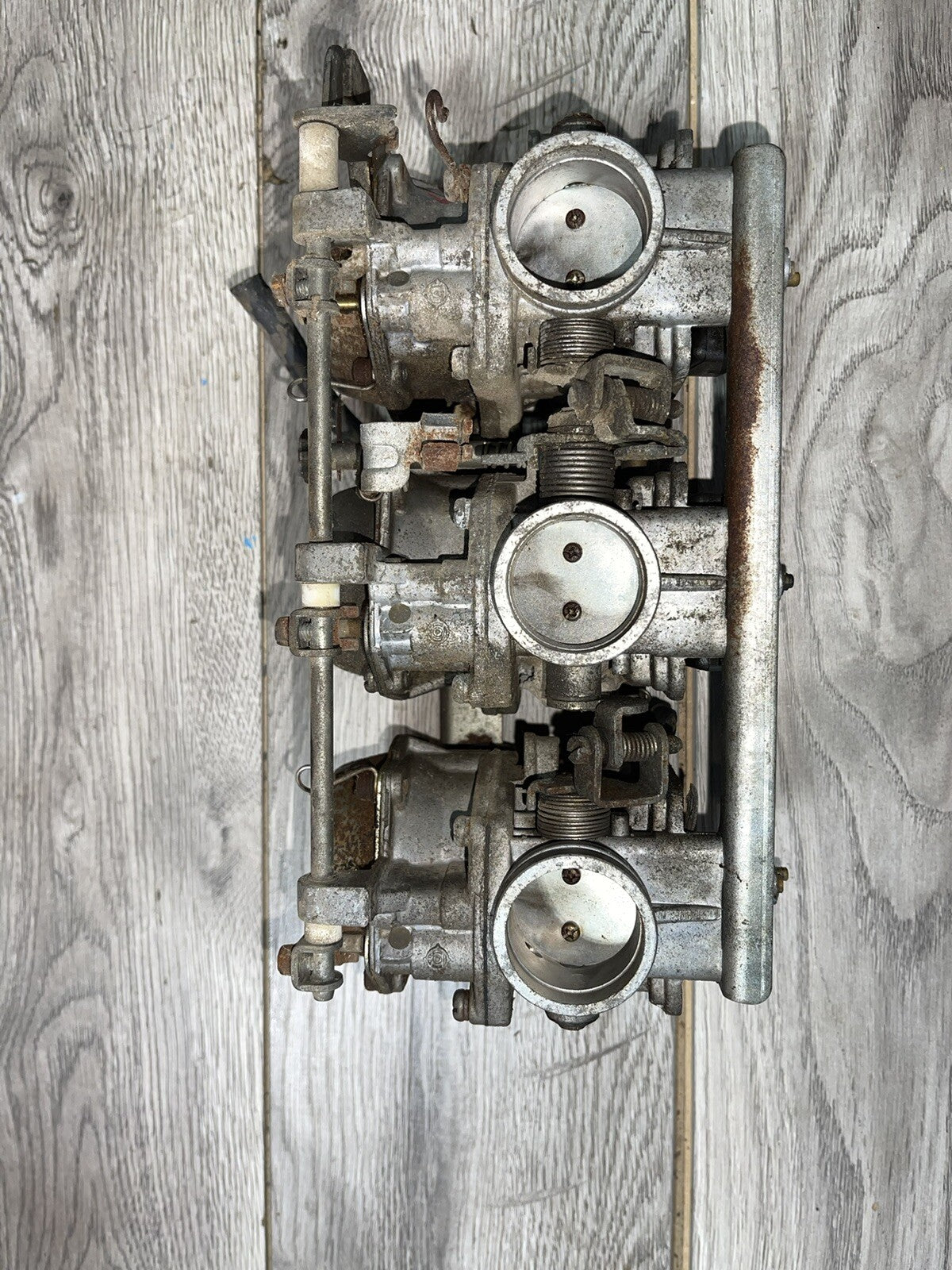 1976 - 1981 yamaha xs850 Carburetors OEM
