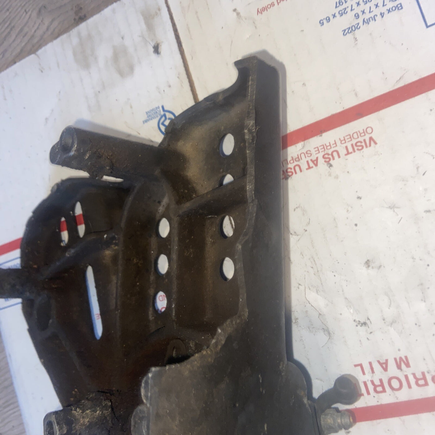 86 Suzuki GSX-R GSXR 750 GSXR750 front sprocket cover guard