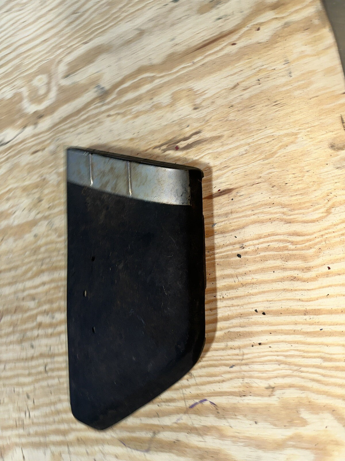 KAWASAKI KZ 400 KZ400 OHC RIGHT SIDE COVER PANEL PLASTIC 
