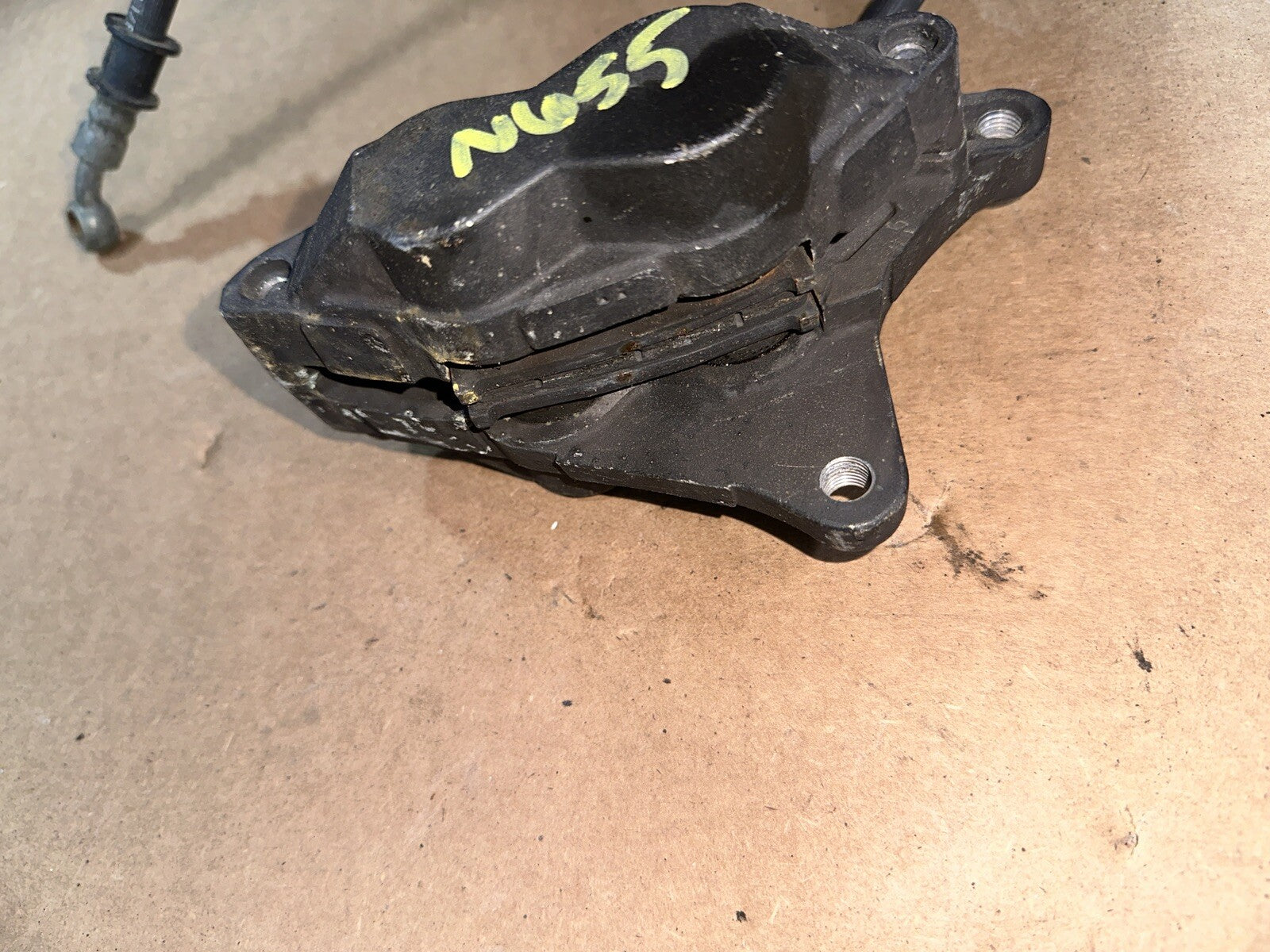 1997-2000 Suzuki GSXR600 GSXR 600 SRAD OEM Front Left Brake Stop Caliper