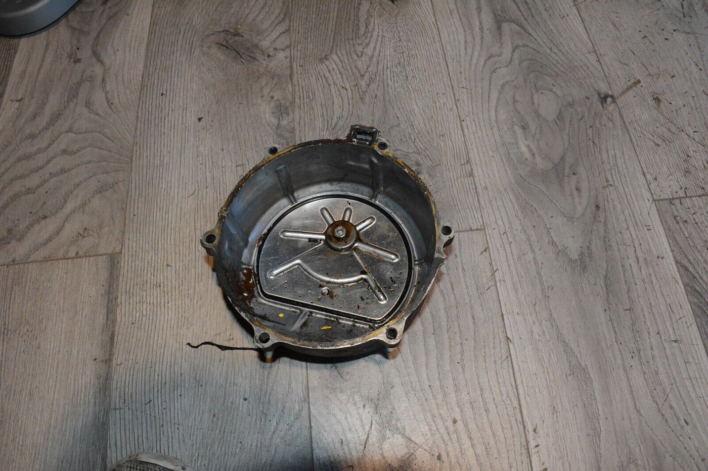 87 HONDA VFR700 VFR700F INTERCEPTOR ENGINE STATOR COVER