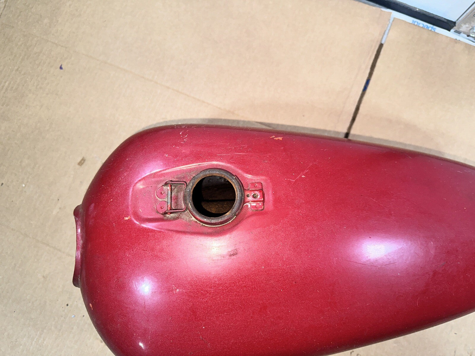1978 Yamaha XS 650 Gas Fuel Tank 2F0-24110-00-01 1978