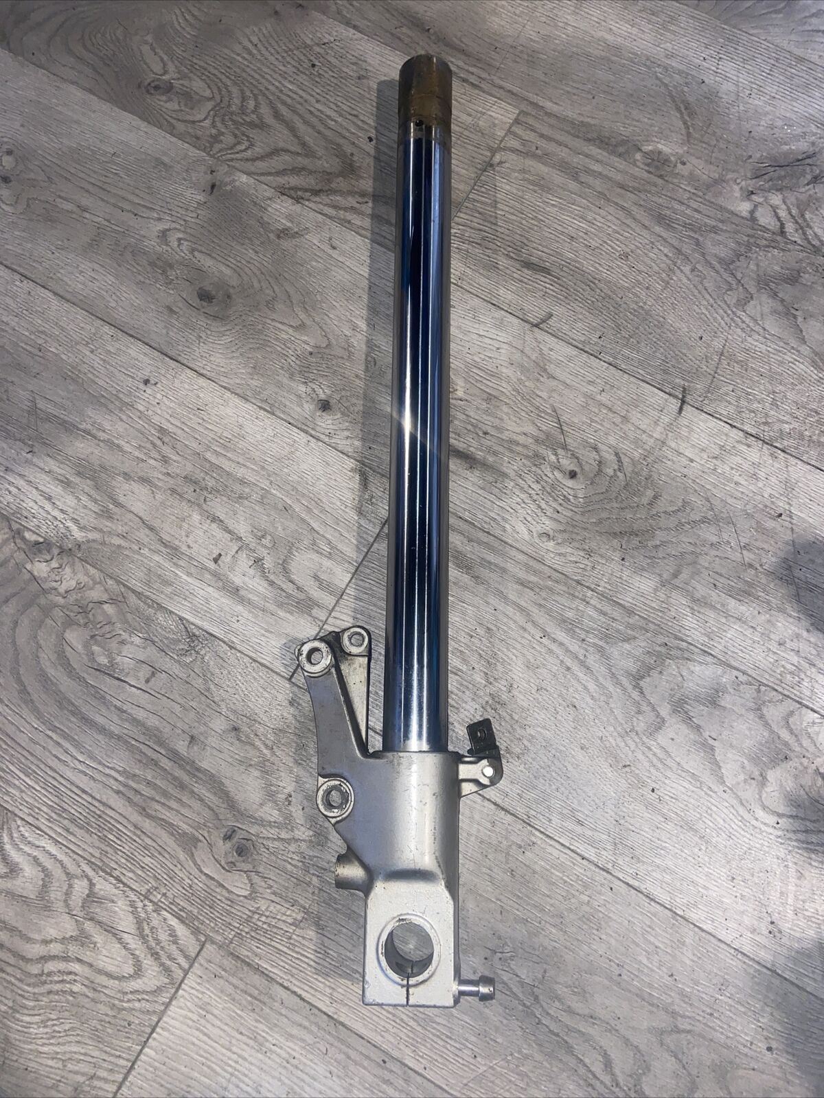 2006 2007 SUZUKI GSXR600 OEM STRAIGHT RIGHT FRONT FORK SHOCK SUSPENSION