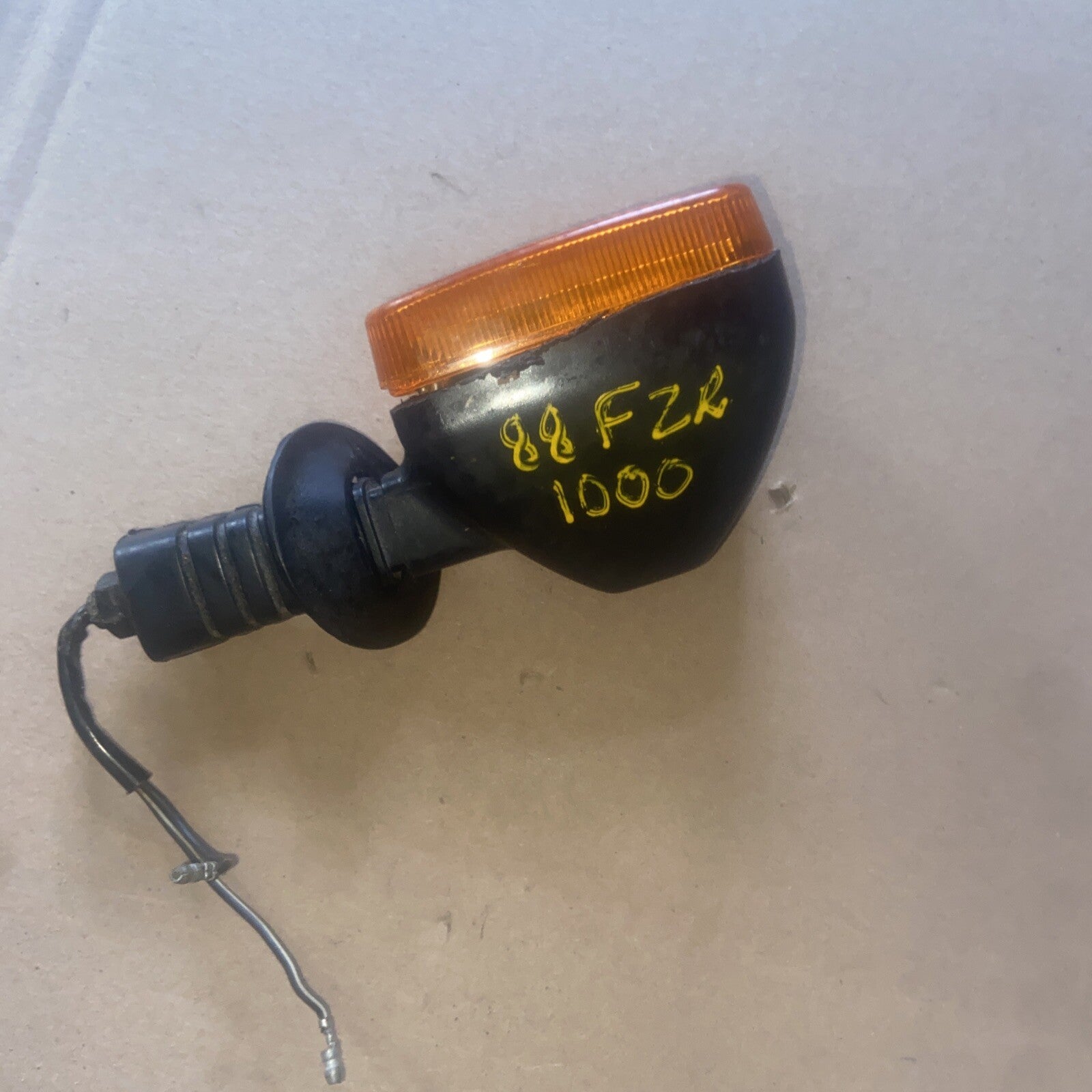 1988 FZR1000 Yamaha Rear Turn Signal Light Indicator