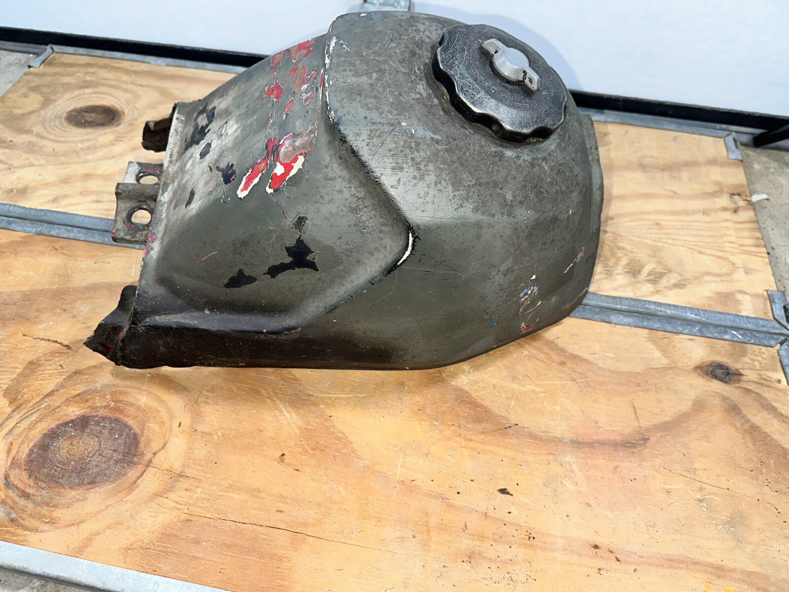 83 84 85 Honda ATC110 Gas Tank & Fuel Petcock OEM Atc 110