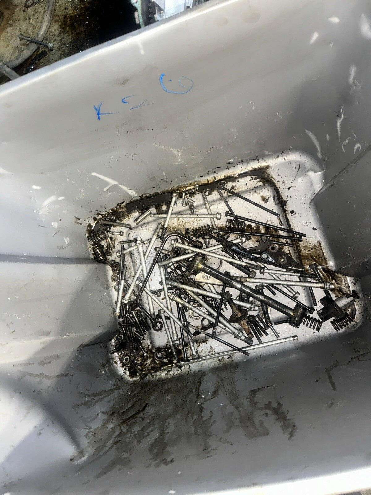 1989 88-90 Kawasaki Zx10 engine motor mount bolts hardware