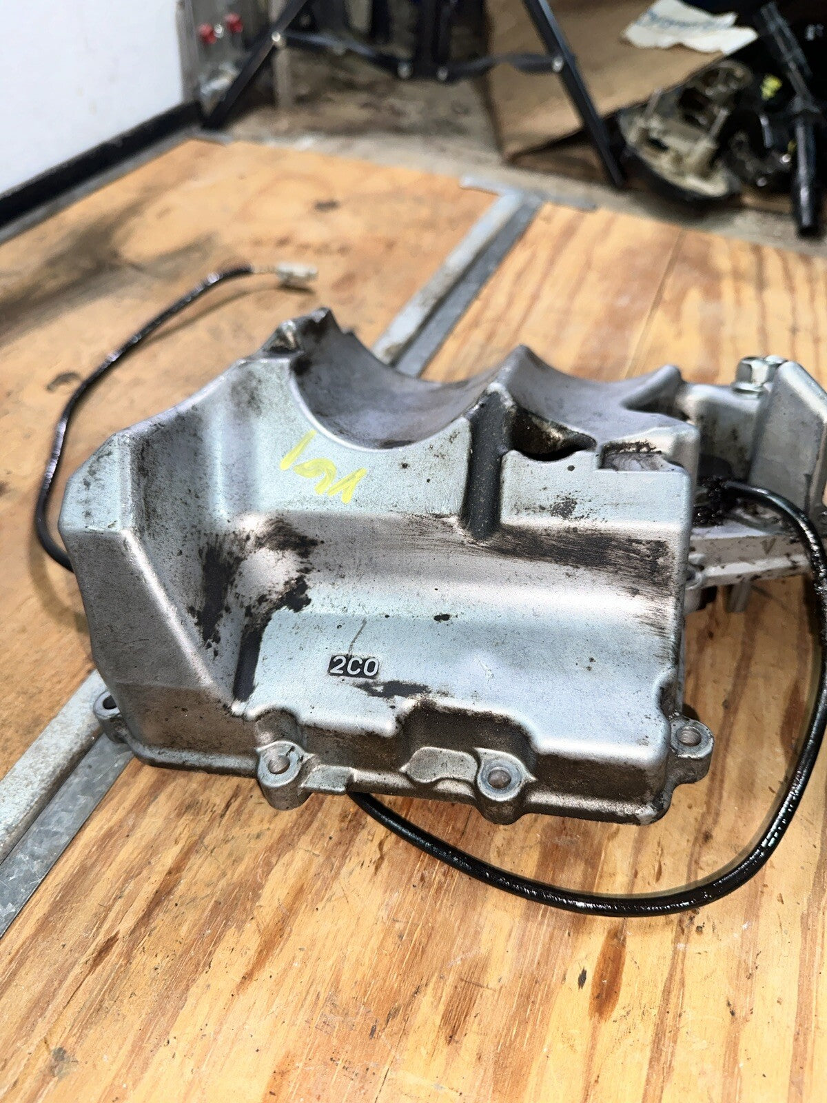 08-16 Yamaha Yzf R6 R6r Oil Pan