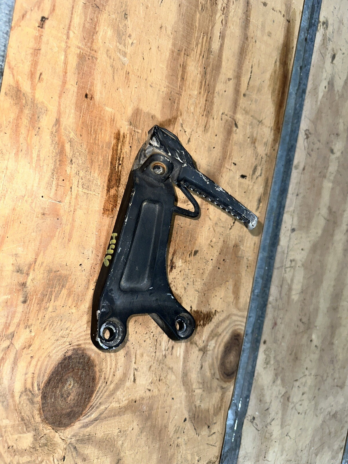 Honda 2003 2004 CBR600RR OEM Rear Passenger Footrest Footpeg Step Brackets Pegs