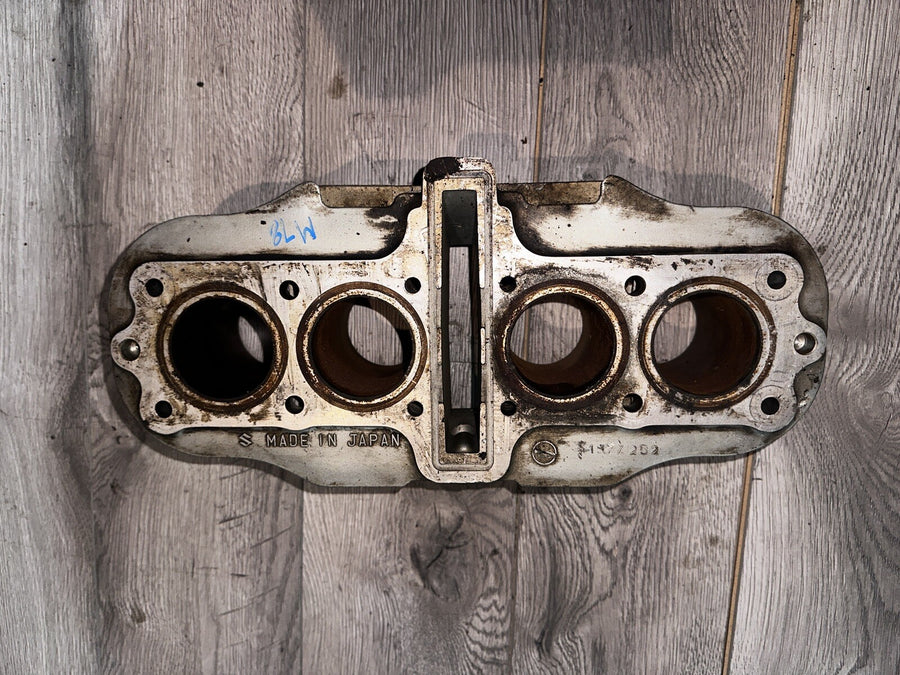 Suzuki GS550 1977 Engine cylinder Jug