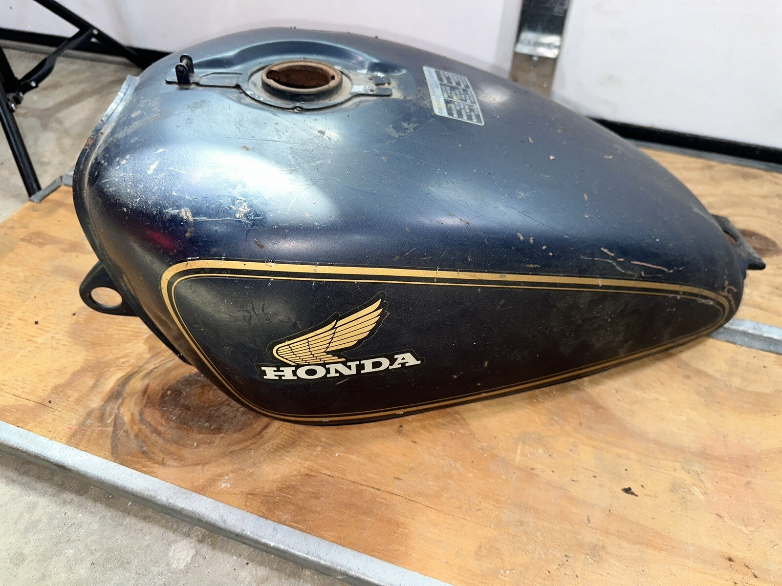 1980 80 Honda CX500 Red Gas Petrol Fuel Tank Reservoir