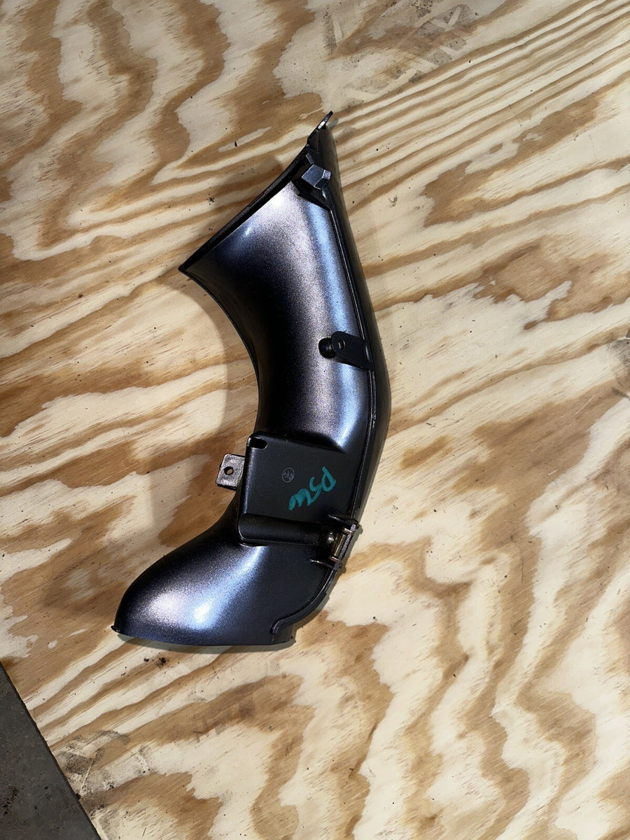 04 Yamaha R1 Air Duct