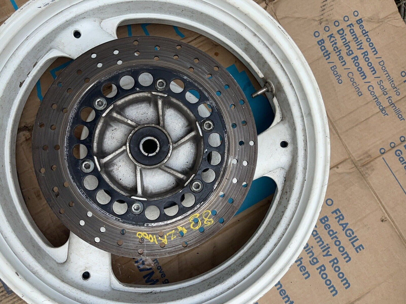 88 Yamaha fzr 1000 rear wheel Rim