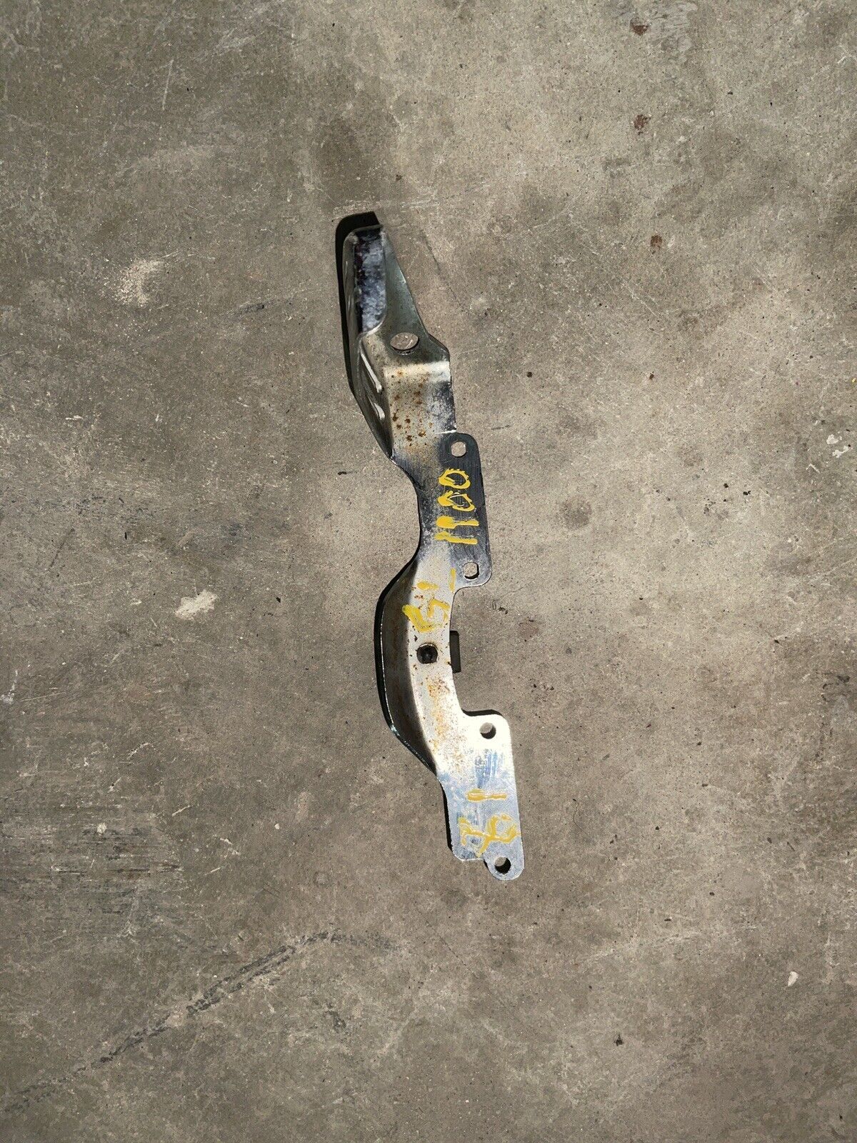 82 Honda Goldwing GL 1100 Right and Left Carb Carburetor Body Covers