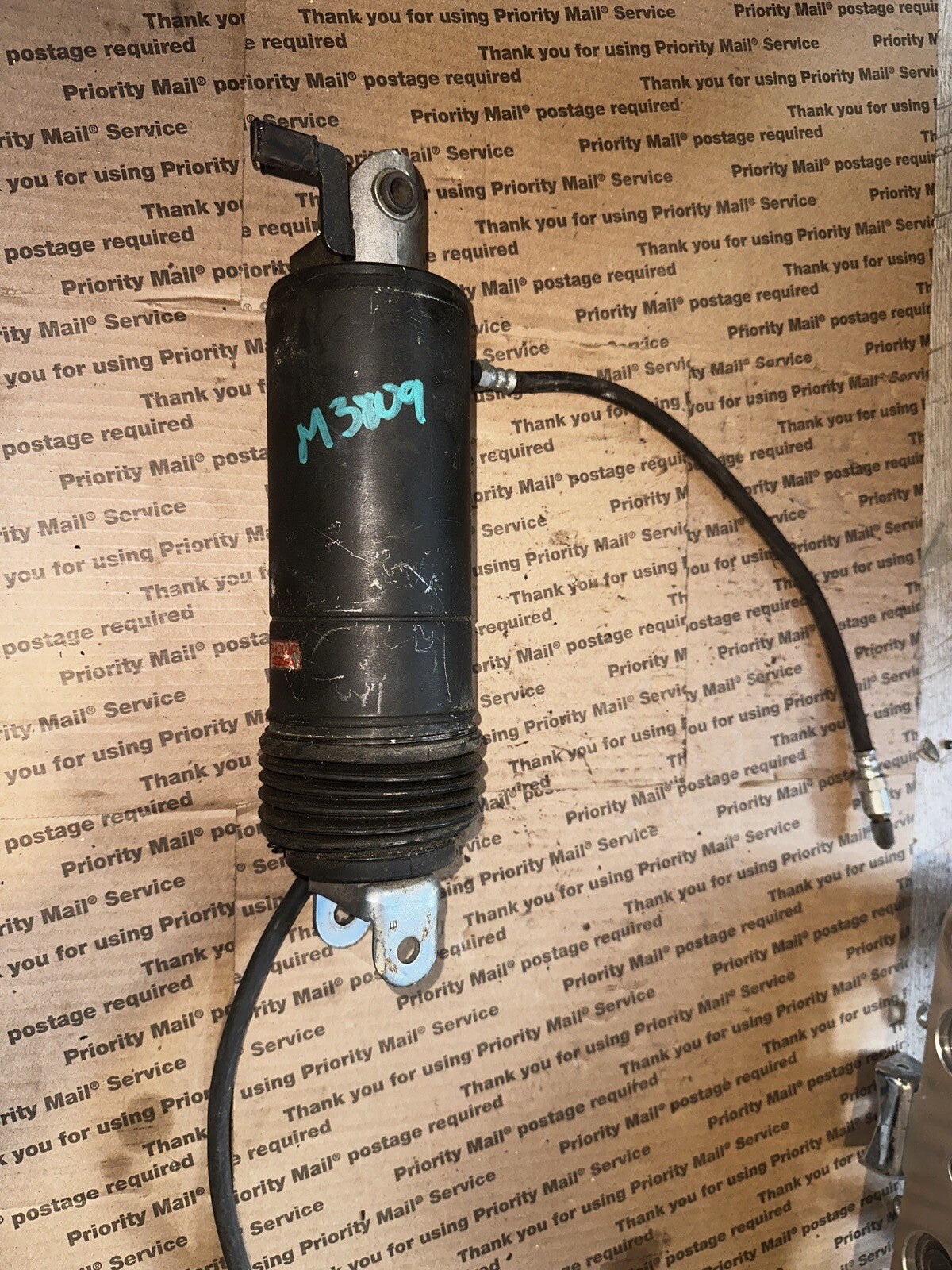 HONDA 1986 VF500F VF 500 INTERCEPTOR REAR SHOCK ABSORBER SPRING BACK SUSPENSION