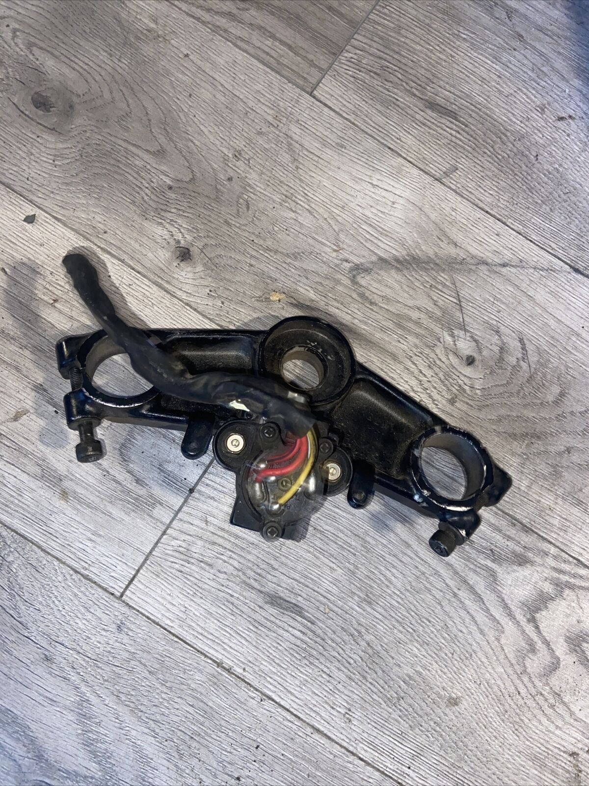 88 HONDA CBR600RR FORKS UPPER TRIPLE TREE CLAMP