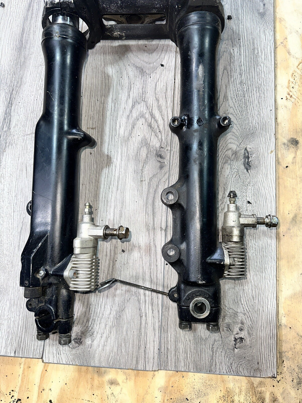 1983 SUZUKI GS1100ES FRONT FORKS SHOCK SUSPENSION SET 51104-49500